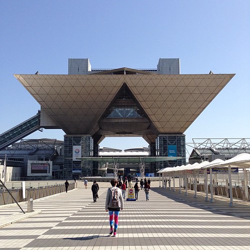 Tokyo Big Sight Convention Center by AXS Satow